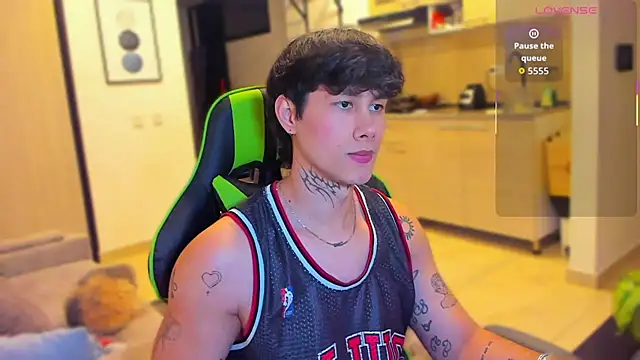 JayHotxxx online show from January 11, 2026, 3:02 am