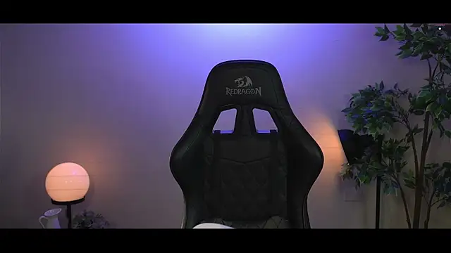 SrLuis18 online show from January 24, 2025, 1:13 am