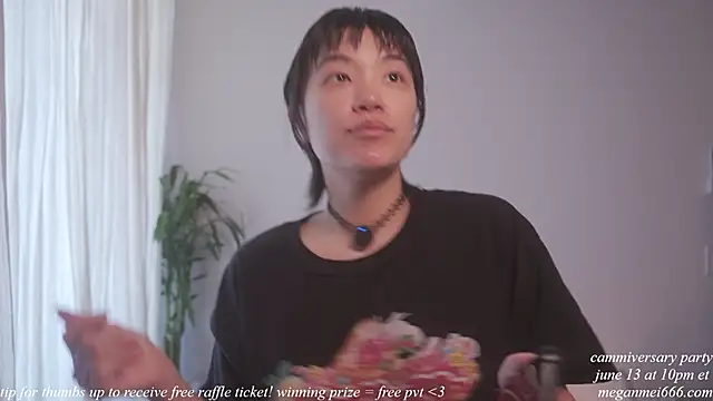 meganmei666 online show from June 12, 2026, 4:49 pm