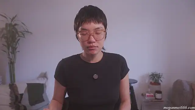 meganmei666 online show from April 20, 2026, 6:31 pm