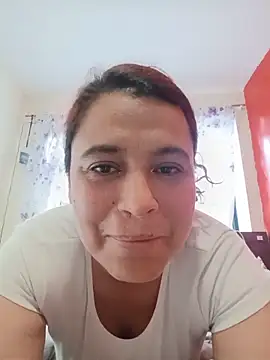 MarthinaBaker online show from May 31, 2026, 12:11 pm