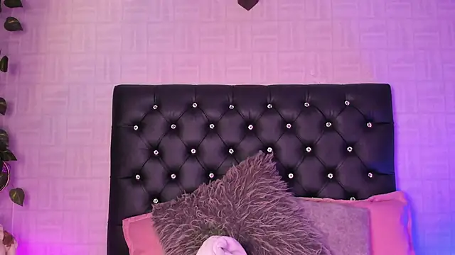 Brann tadzio online show from March 22, 2025, 4:24 am