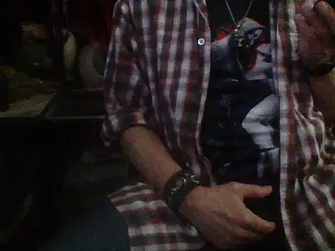 mrdemoncrowly online show from June 27, 2026, 12:22 pm