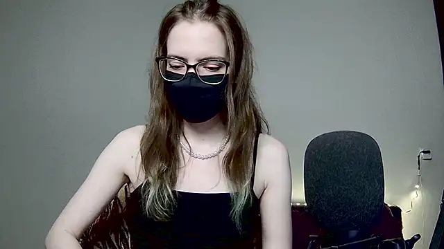 Snapshot of amber_candyfloss chatting on December 22, 2025, 12:55 am amber candyfloss online show from December 22, 2025, 12:55 am