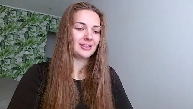 Olivia shine online show from October 5, 2025, 4:25 am