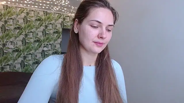 Olivia shine online show from October 24, 2025, 4:22 am