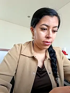 Emily Wane online show from June 28, 2026, 4:24 pm