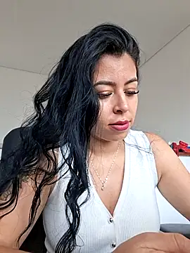 Emily Wane online show from June 29, 2026, 3:12 pm