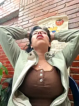 Emily Wane online show from July 8, 2026, 5:57 pm