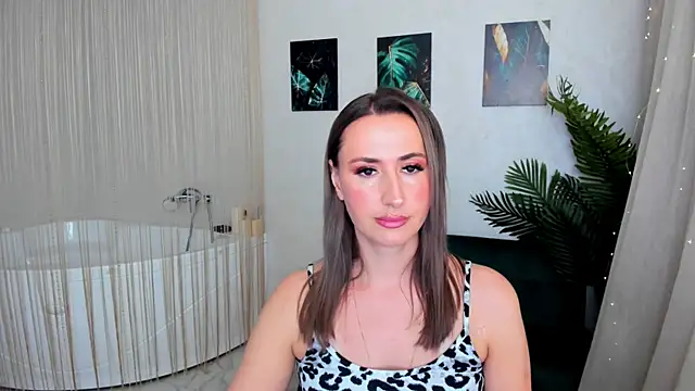 PassionGlow online show from September 28, 2025, 7:32 pm