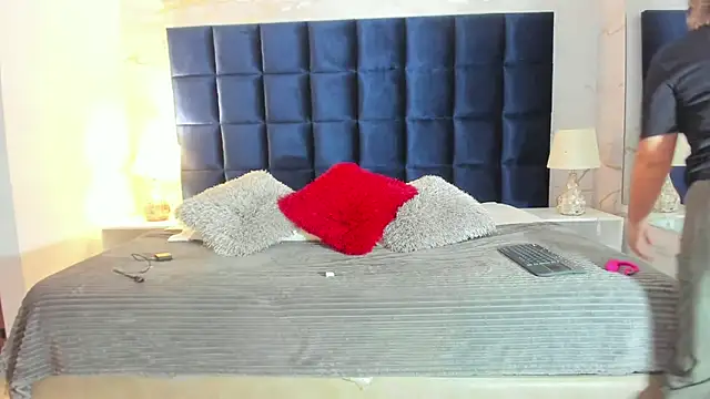 EVELIN MASON online show from July 12, 2026, 12:11 am