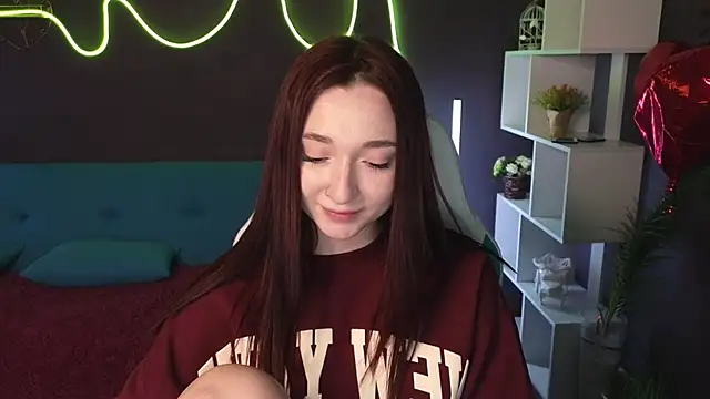 YasmineWest online show from February 24, 2025, 10:15 am