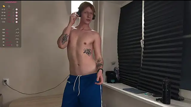 carthylovvve online show from November 29, 2025, 4:07 pm