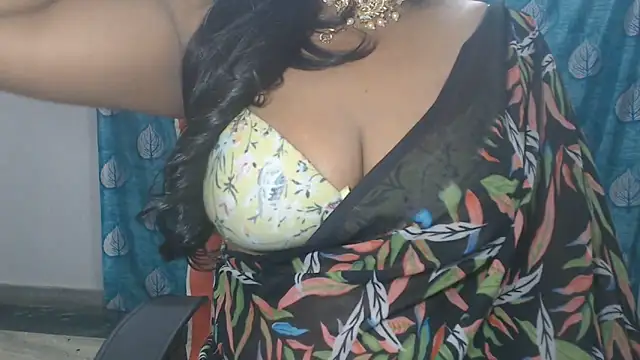 Snapshot of Sophia_your chatting on June 6, 2026, 8:30 am Sophia your online show from June 6, 2026, 8:30 am