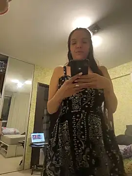 samilux5 online show from November 25, 2025, 2:23 am