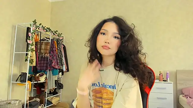 wastforu online show from October 17, 2025, 6:17 am