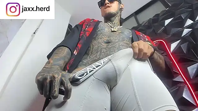 JAXXXONHERD online show from September 26, 2025, 12:45 pm