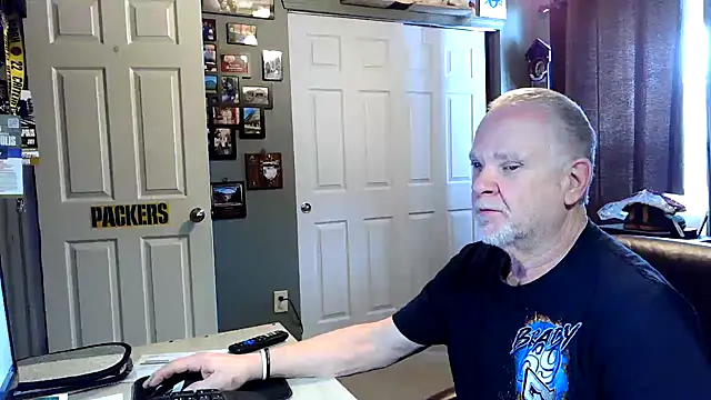 Snapshot of nobledad chatting on February 5, 2026, 7:53 pm nobledad online show from February 5, 2026, 7:53 pm