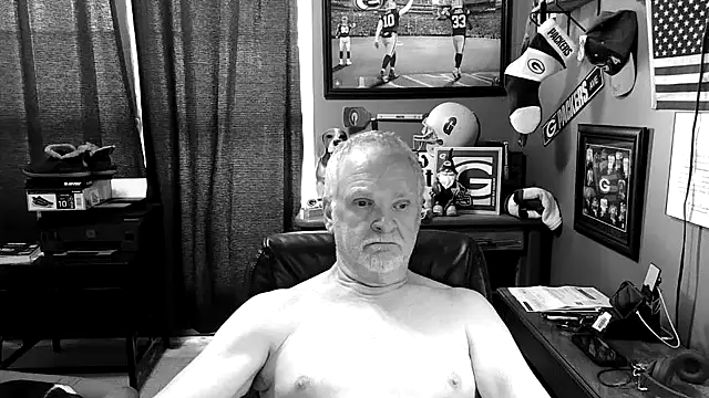 Snapshot of nobledad chatting on March 6, 2026, 8:37 pm nobledad online show from March 6, 2026, 8:37 pm