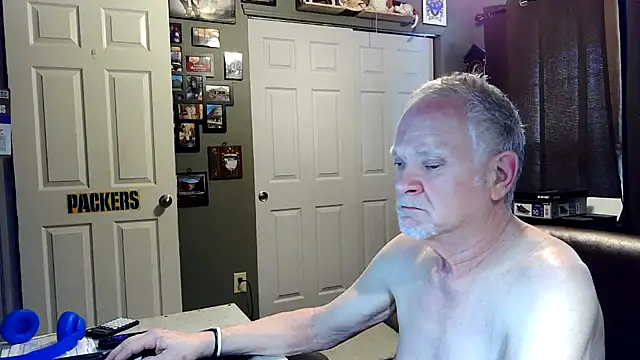 Snapshot of nobledad chatting on March 7, 2026, 10:37 pm nobledad online show from March 7, 2026, 10:37 pm