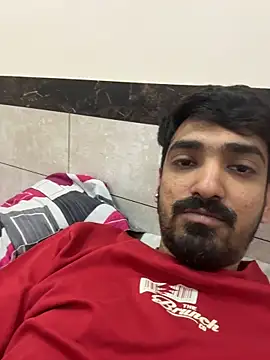 Snapshot of hornyguy271192 chatting on February 13, 2026, 8:25 am hornyguy271192 online show from February 13, 2026, 8:25 am