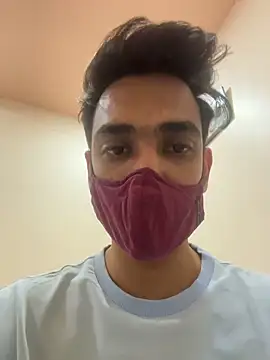 Snapshot of hornyguy271192 chatting on February 7, 2026, 9:17 am hornyguy271192 online show from February 7, 2026, 9:17 am