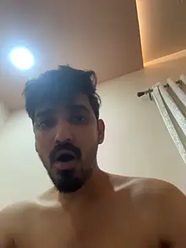 Snapshot of hornyguy271192 chatting on February 8, 2026, 11:35 pm hornyguy271192 online show from February 8, 2026, 11:35 pm