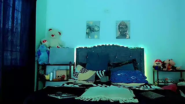 Liamscott  online show from March 6, 2026, 7:53 pm