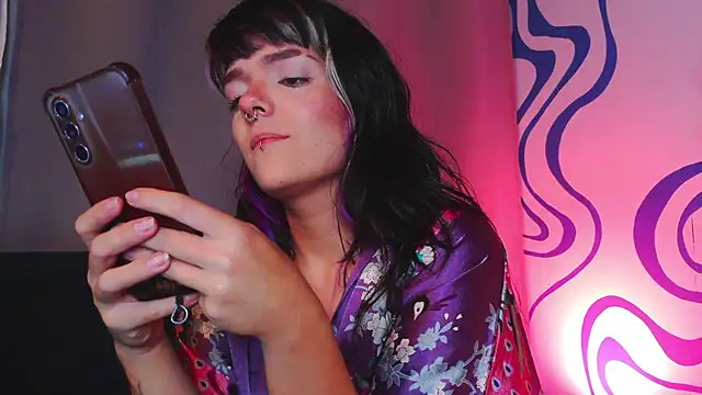 purple em69 online show from October 1, 2025, 3:22 am