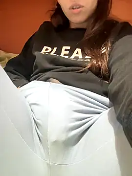 rossana99  online show from October 16, 2025, 7:55 pm