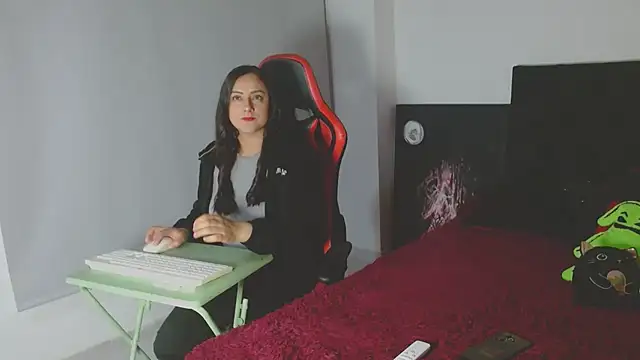 Snapshot of Noamartin_ chatting on March 3, 2026, 1:01 am Noamartin online show from March 3, 2026, 1:01 am