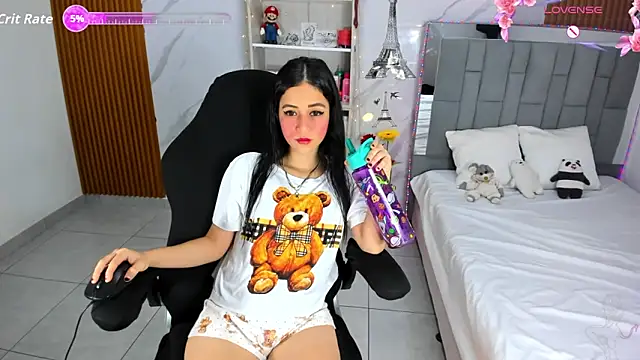 HannaSexyy online show from June 20, 2026, 1:43 am