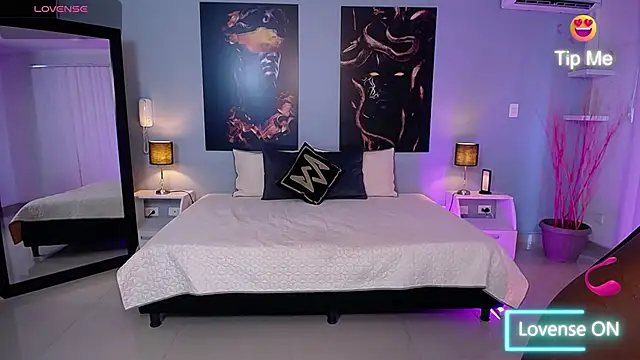 JasmineCampbell  online show from February 21, 2026, 1:35 pm