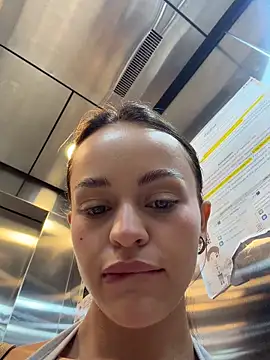 Snapshot of AngelinaTeller chatting on March 20, 2026, 12:55 am AngelinaTeller online show from March 20, 2026, 12:55 am