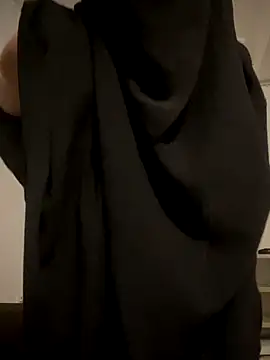 Hijabi HotGirls online show from October 12, 2025, 7:37 pm