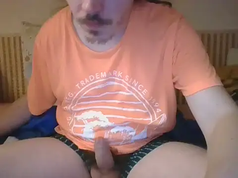 Snapshot of Davideksexy chatting on February 19, 2026, 8:50 pm Davideksexy online show from February 19, 2026, 8:50 pm