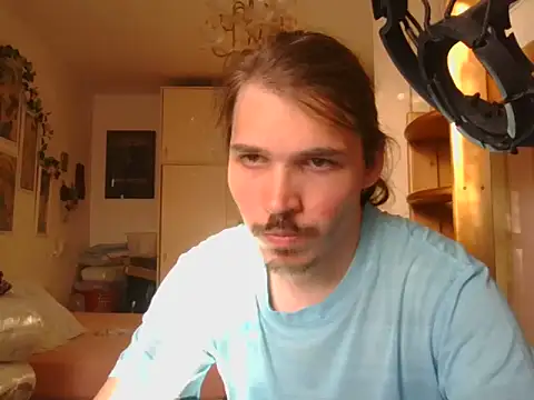 Snapshot of Davideksexy chatting on June 23, 2026, 5:44 pm Davideksexy online show from June 23, 2026, 5:44 pm