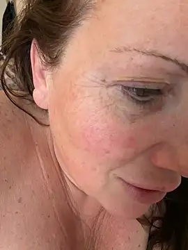 xsexycurvymilf online show from May 8, 2026, 6:39 am