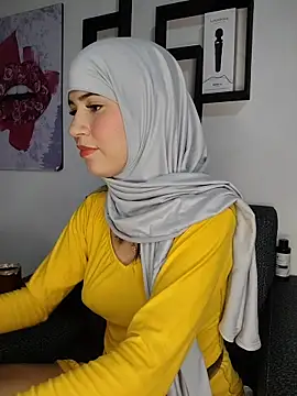 hanaa 18 online show from October 31, 2025, 2:08 am