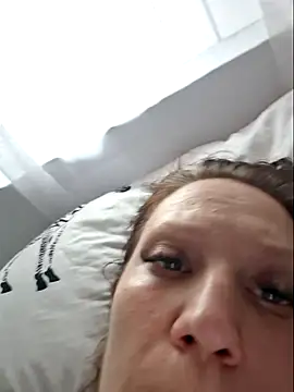 VanessaSquirtt online show from September 13, 2025, 5:07 am