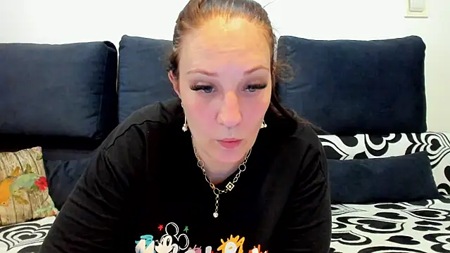 VanessaSquirtt online show from June 7, 2026, 10:42 am