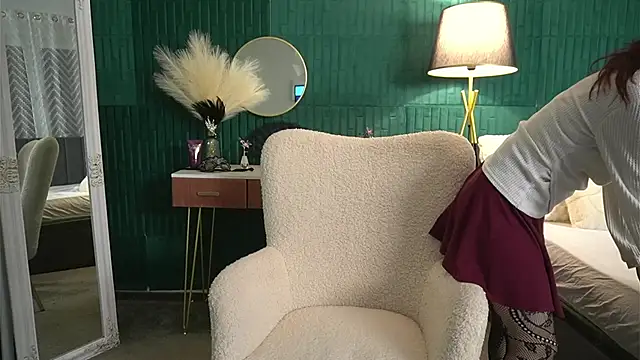 Snapshot of HaileyMoonn chatting on February 20, 2026, 4:53 am HaileyMoonn online show from February 20, 2026, 4:53 am