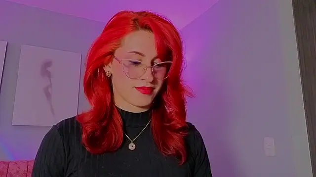 Juliana Saenzz online show from March 6, 2026, 9:54 pm