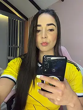 Victoria-And1 online show from June 27, 2026, 11:22 pm