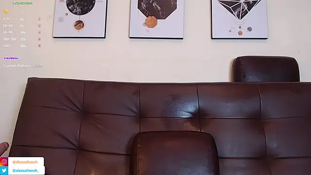 AleezaFrench online show from March 5, 2025, 5:18 pm