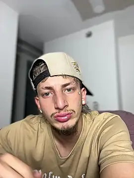 Snapshot of Scott_sex7 chatting on March 8, 2026, 1:44 am Scott sex7 online show from March 8, 2026, 1:44 am