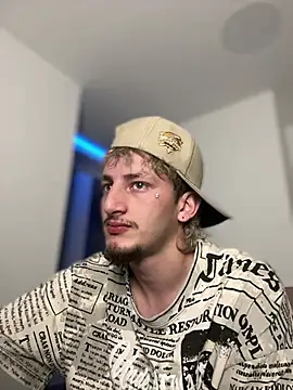 Snapshot of Scott_sex7 chatting on March 25, 2026, 2:01 am Scott sex7 online show from March 25, 2026, 2:01 am