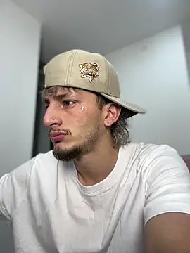 Snapshot of Scott_sex7 chatting on March 11, 2026, 2:27 am Scott sex7 online show from March 11, 2026, 2:27 am