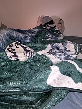 molozeb online show from October 13, 2025, 12:01 am