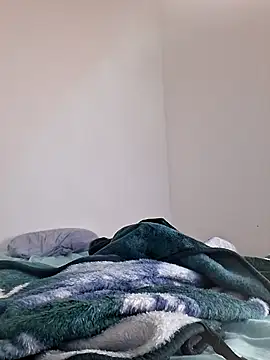 molozeb online show from December 19, 2025, 7:55 am